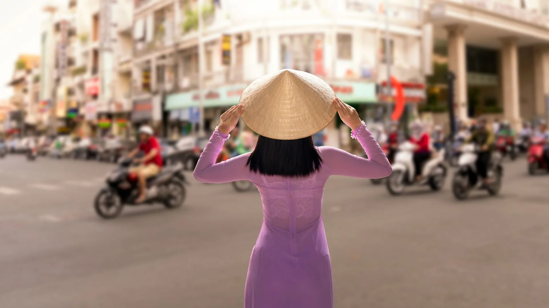 First Time in Vietnam: 15 Things Locals Wish Tourists Knew