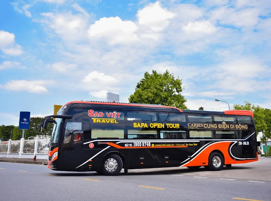 Hanoi to Sapa: Limousine, Sleeper Bus or Night Train?