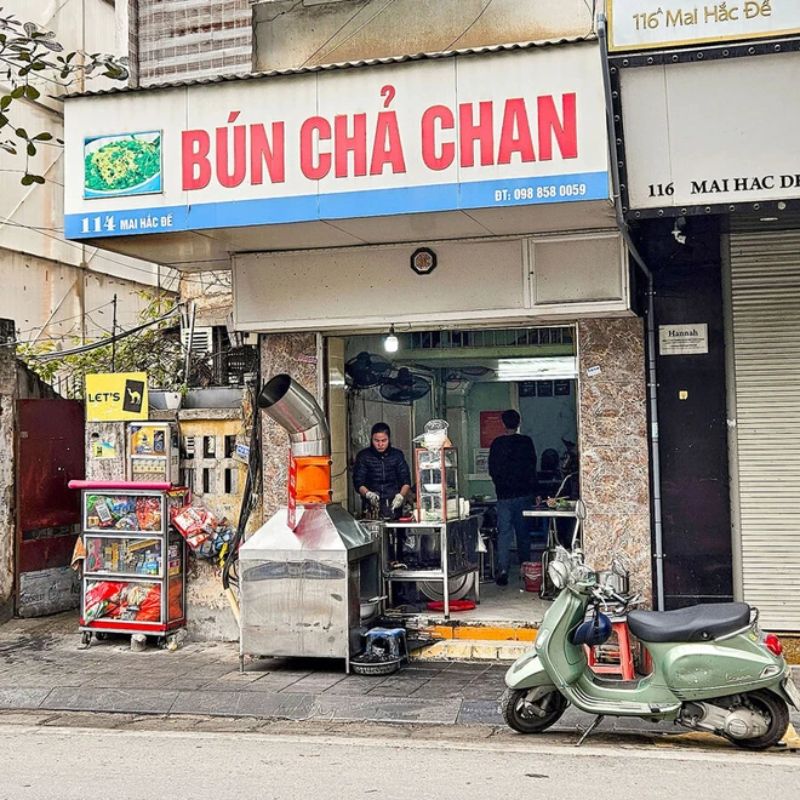 Bún Chả Chan: The Michelin-Listed Hanoi Shop That Breaks Every Bún Chả Rule