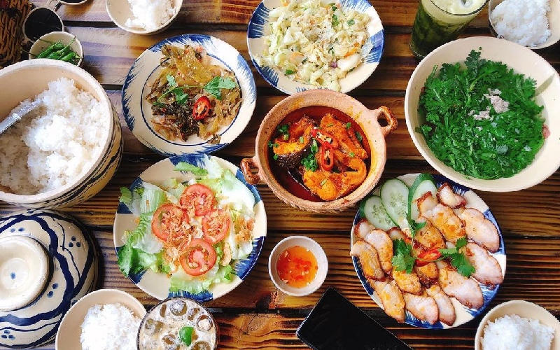 10 Best Lunch Spots in Da Lat for a Proper Rice Meal (2026 Local Guide)