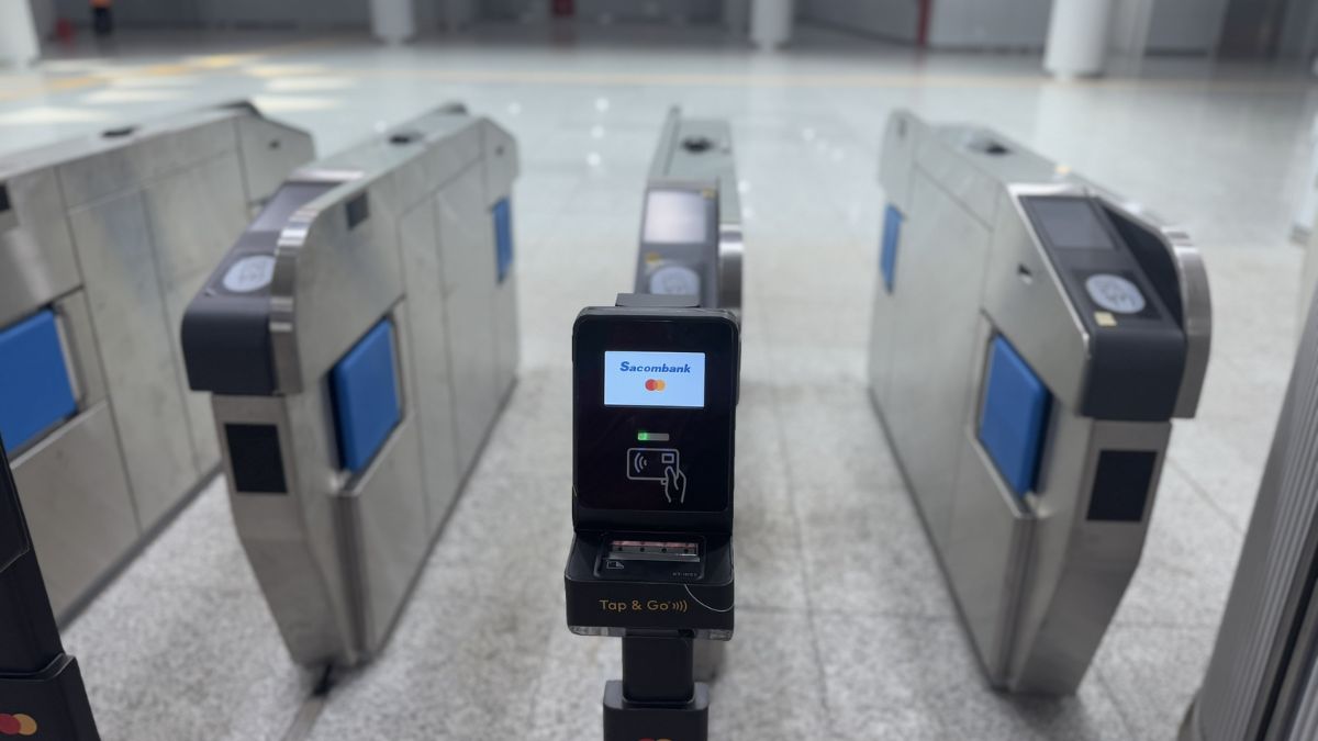 Ho Chi Minh City Metro Line 1: How To Buy Tickets Without Looking Lost (2026 Guide)
